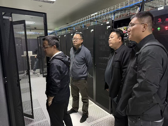 院领导带队赴南京财经大学开展网络安全专题培训与调研学习——深化南京网络服务合作